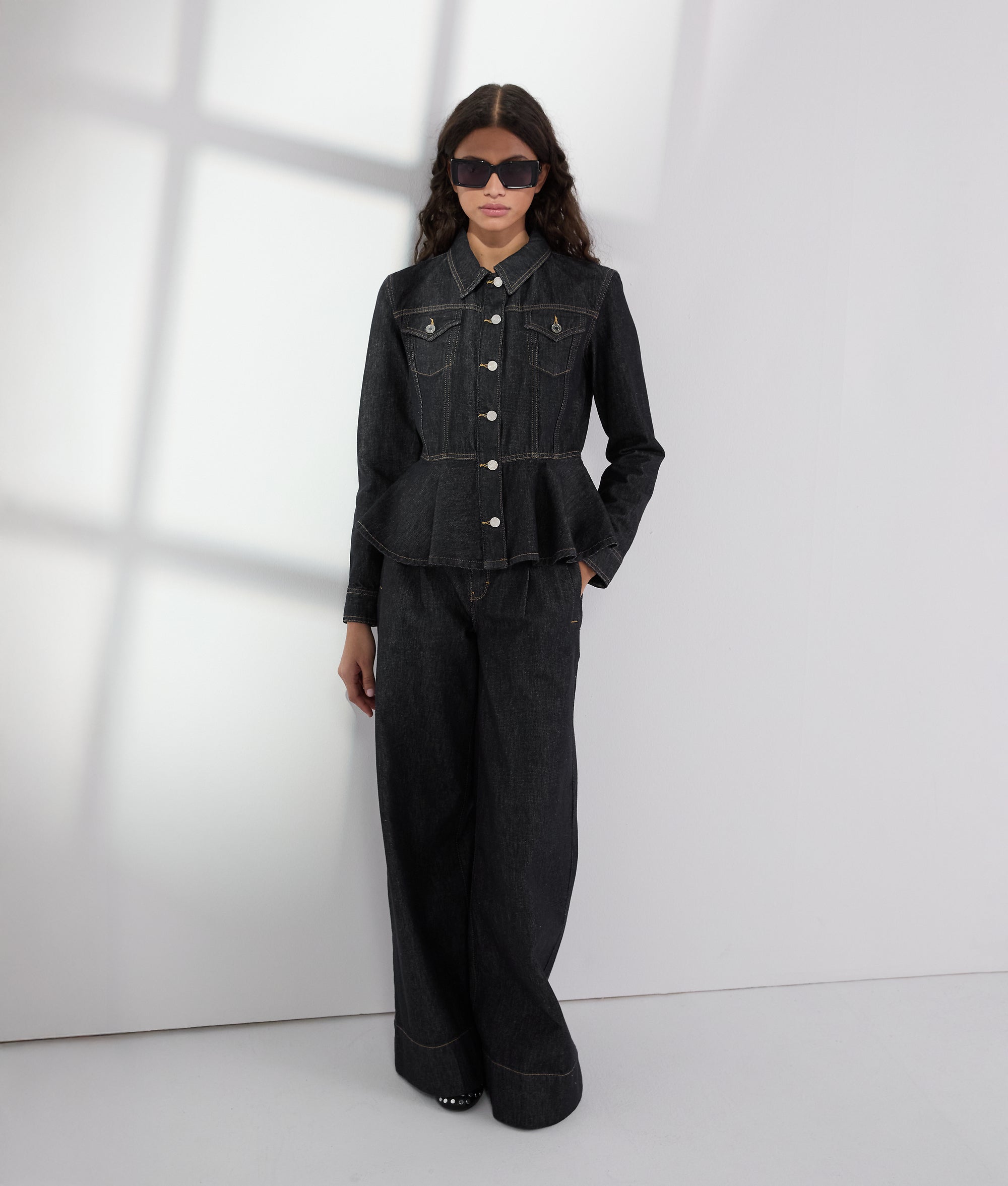 CONTRAST STITCH DENIM JACKET - Image 4