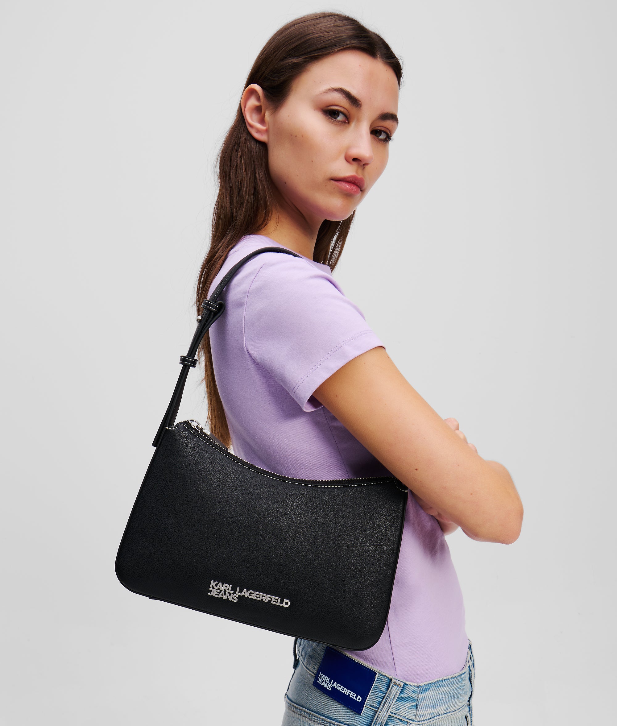 METAL LOGO SHOULDER BAG - Image 2