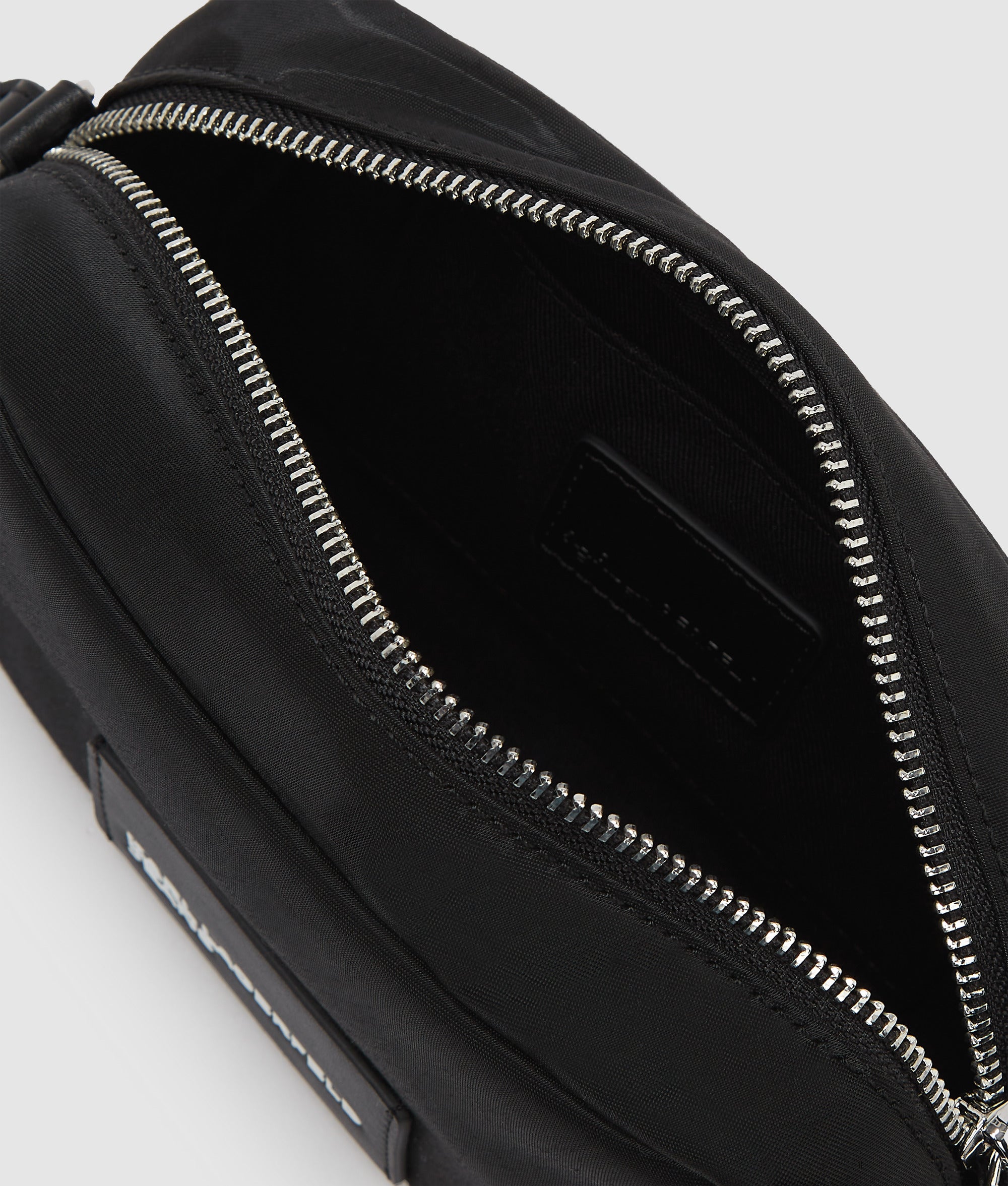 Glossy nylon camera bag - Image 5