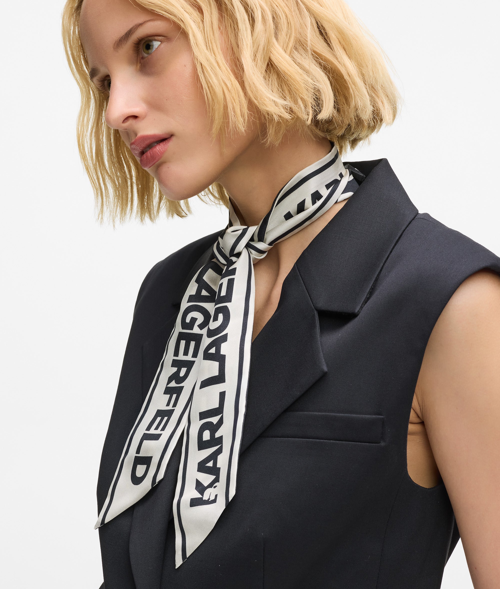 Slim silk scarf - Image 2