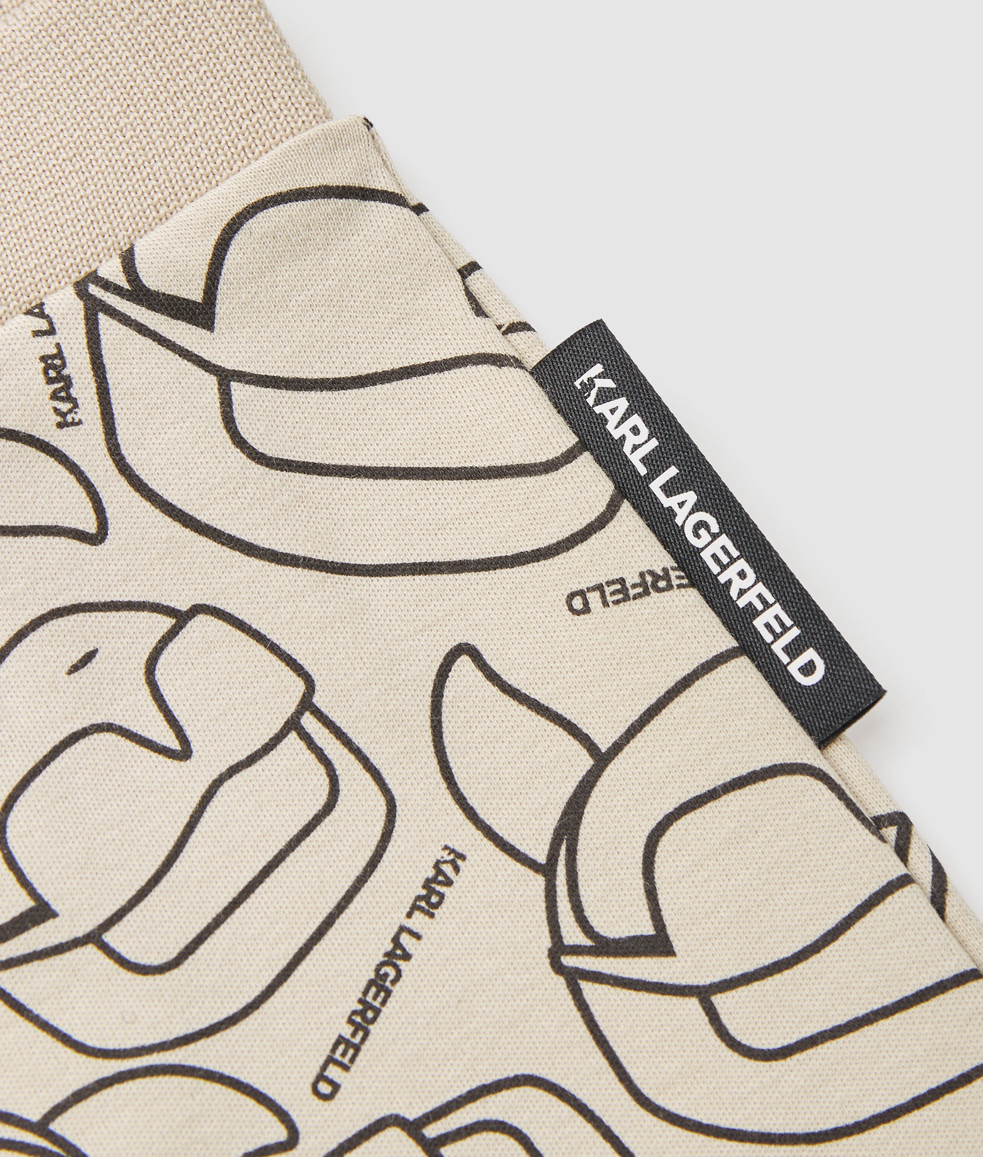 Baby Ikon sweatshirt and pants gift set - Image 4