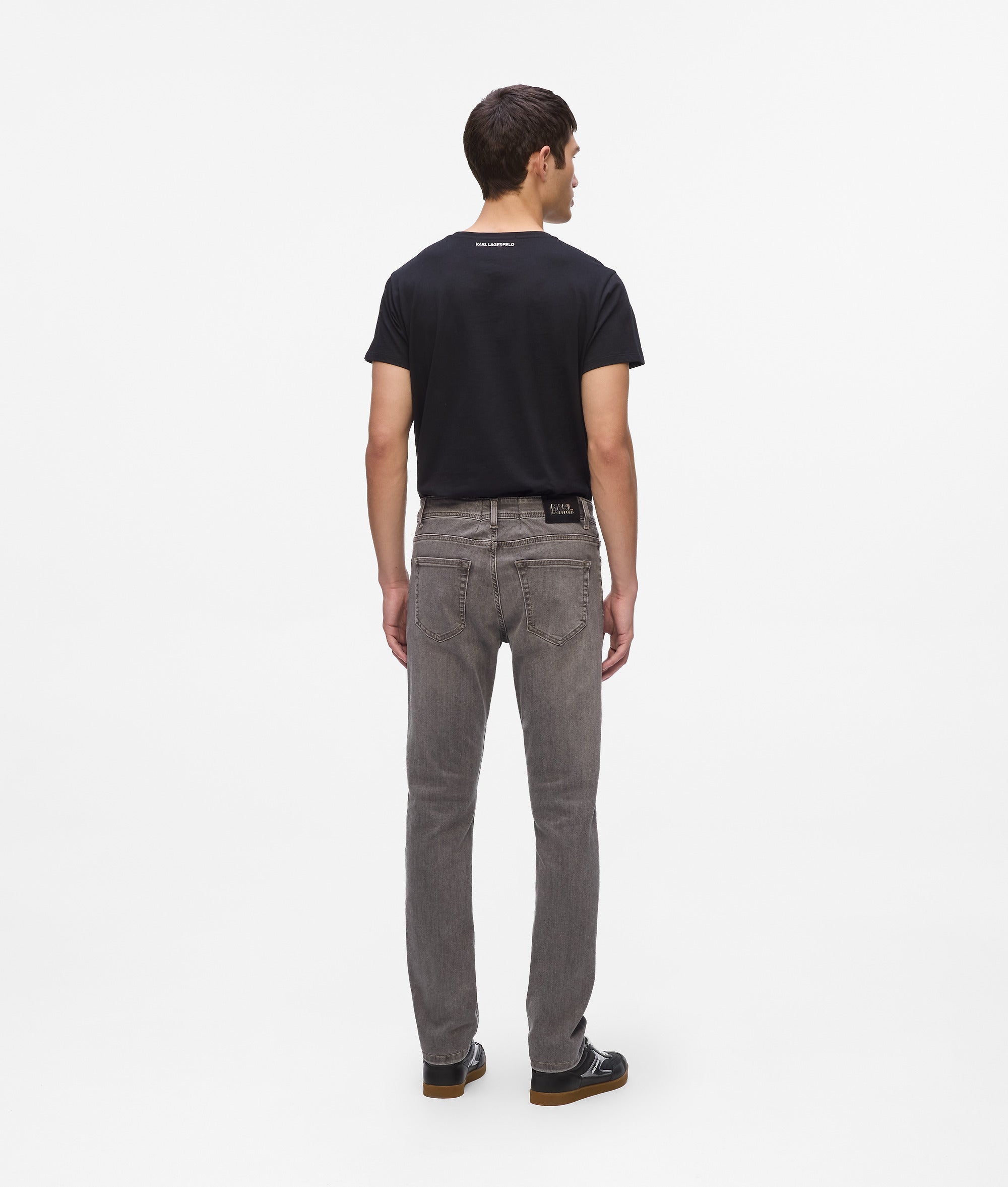 CLASSIC JEANS - Image 3