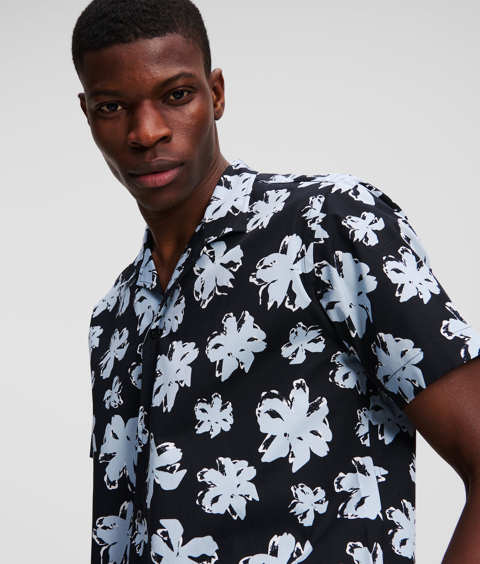 ALL-OVER FLOWER PRINT SHIRT - Image 2
